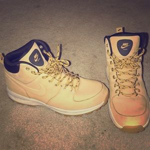 Nike Monoa ACG boots